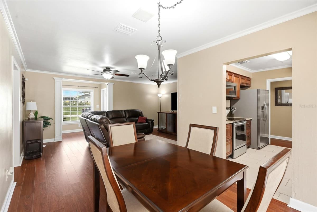 1417 FAIRFIELD DRIVE — photo 10 of 47