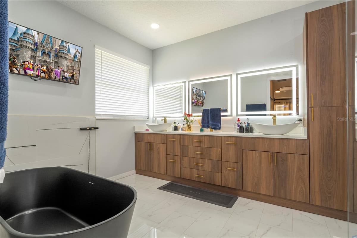 10301 OAKVIEW POINTE TERRACE — photo 42 of 71