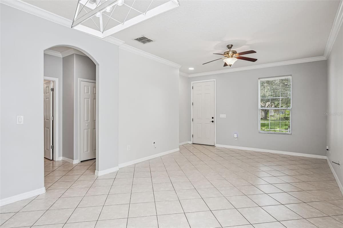 5451 KUMQUAT LOOP — photo 4 of 20