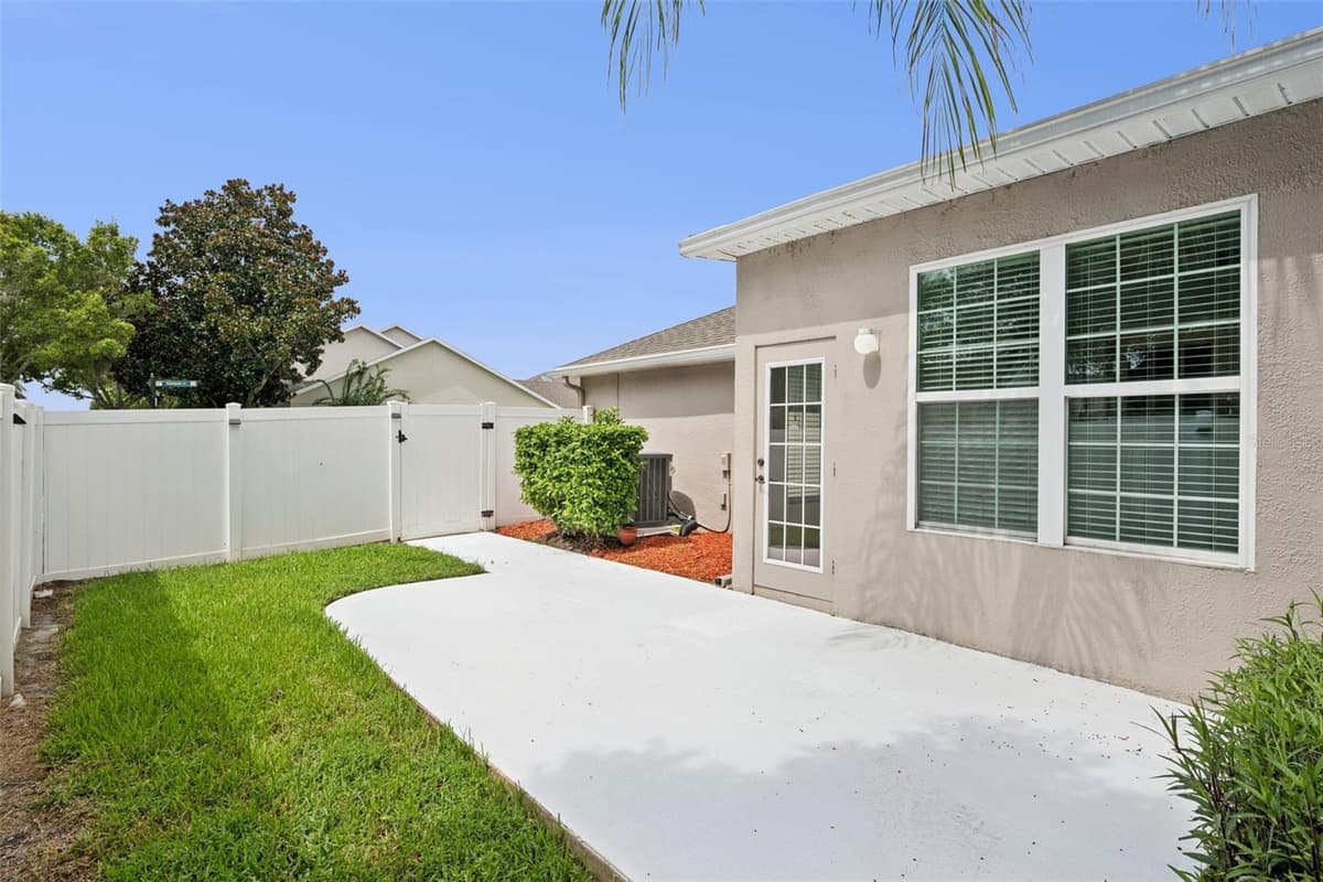 5451 KUMQUAT LOOP — photo 19 of 20