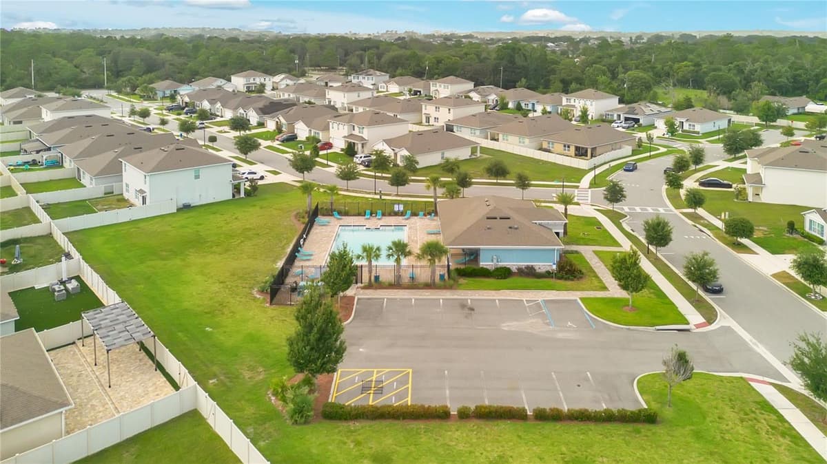 5447 PINE LILLY DRIVE — photo 31 of 33