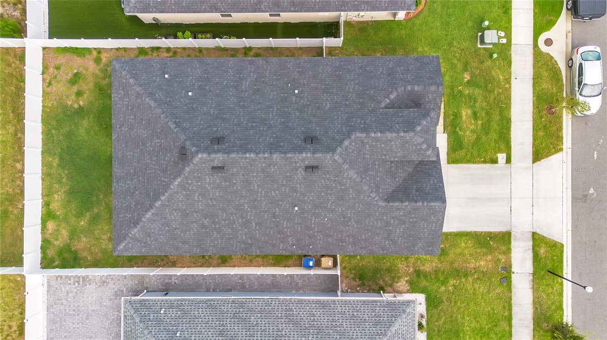5447 PINE LILLY DRIVE — photo 27 of 33