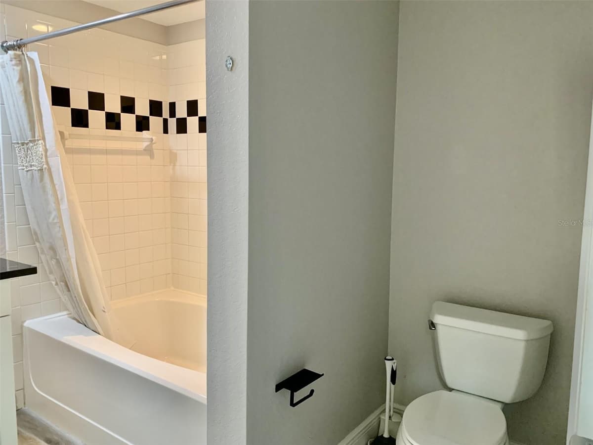 520 ARMENIA AVENUE — photo 15 of 29