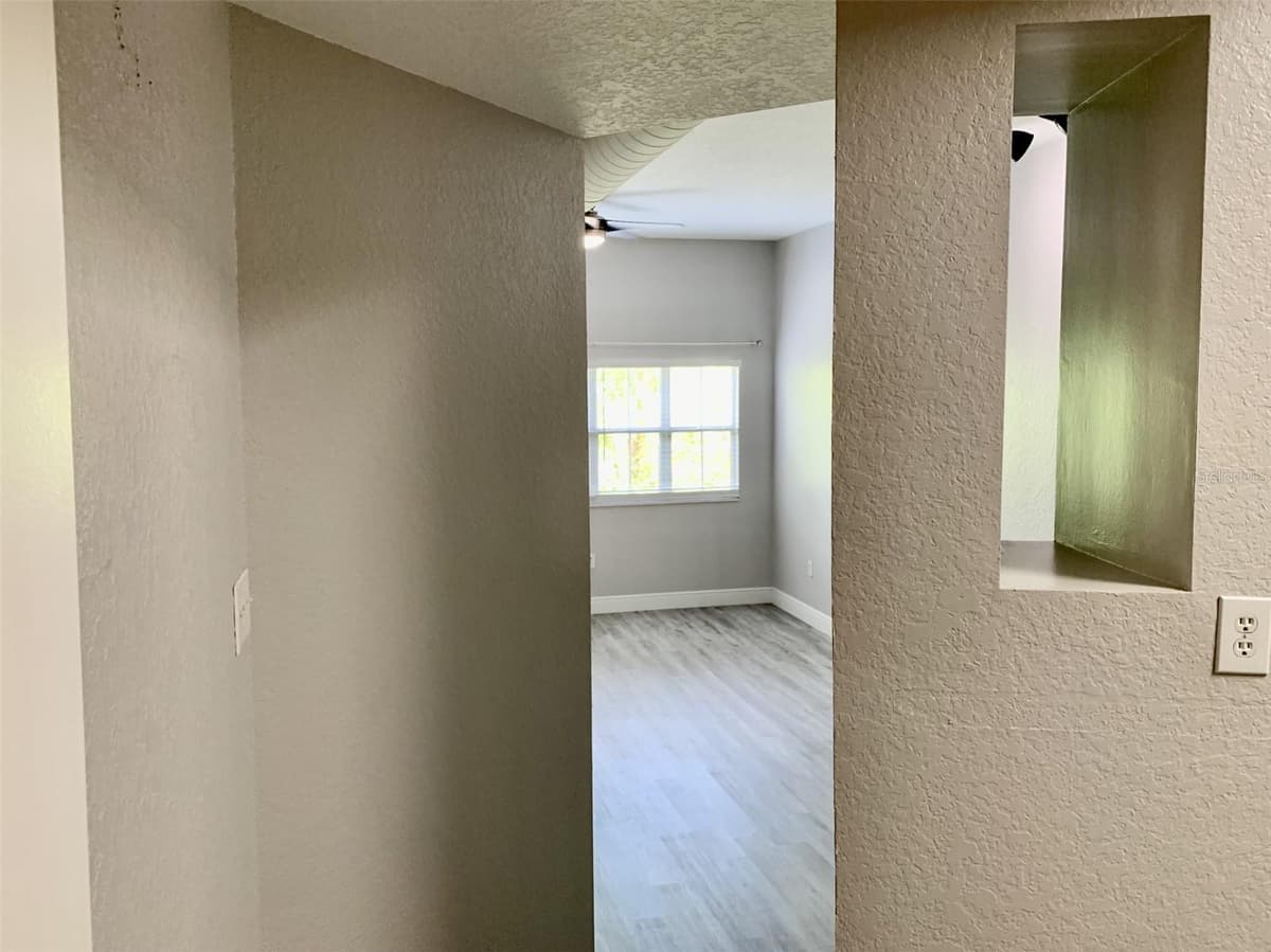 520 ARMENIA AVENUE — photo 12 of 29