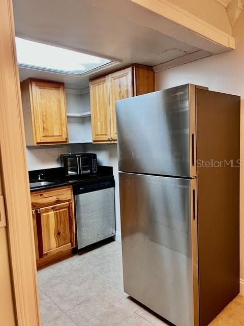942 LAKE DESTINY ROAD — photo 3 of 11