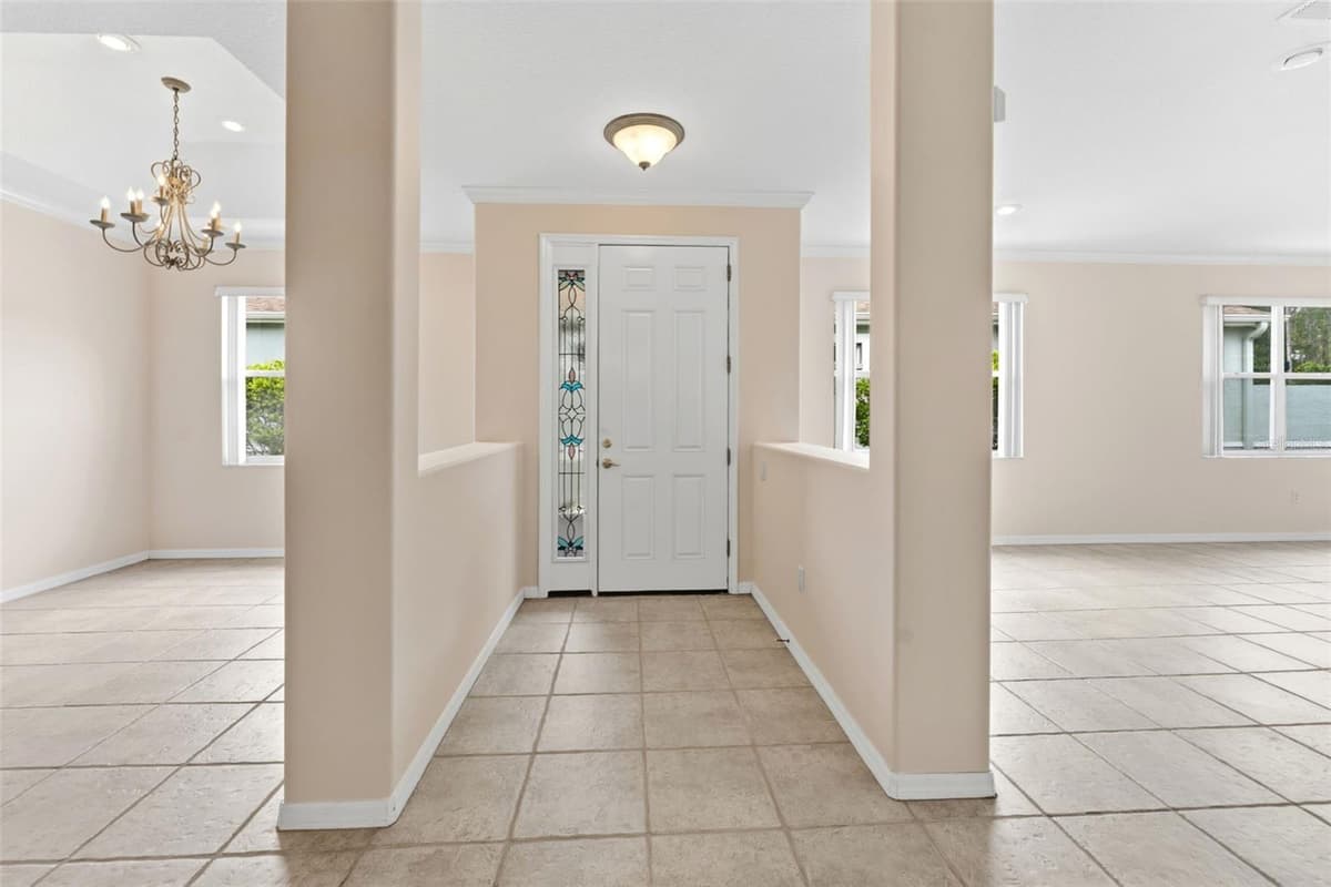 7606 BERNA LANE — photo 6 of 46