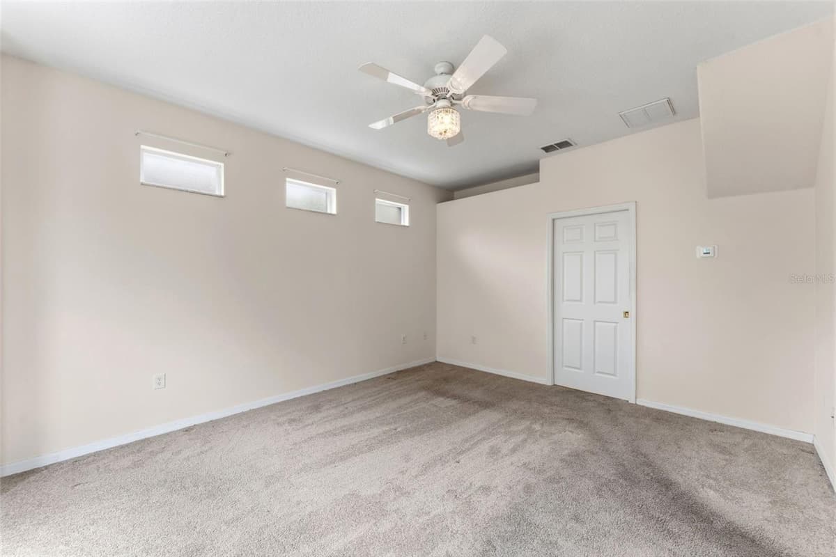 7606 BERNA LANE — photo 17 of 46
