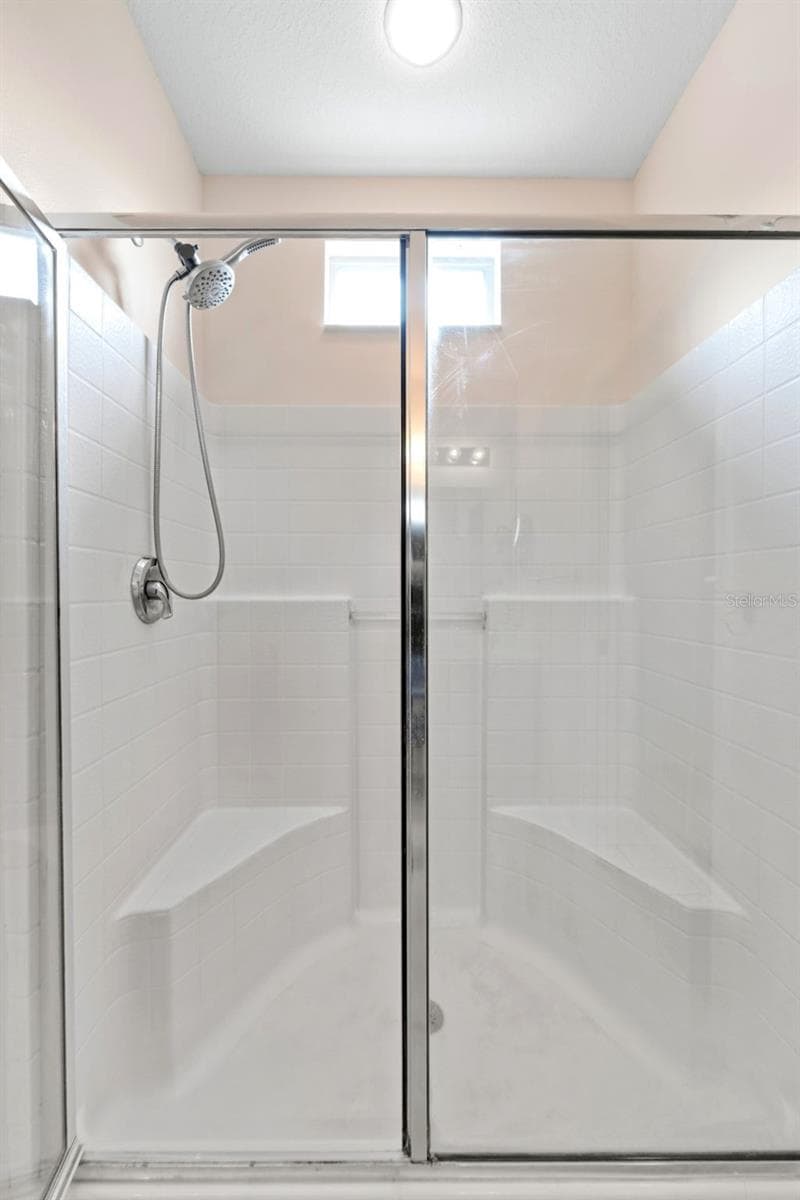 7606 BERNA LANE — photo 19 of 46