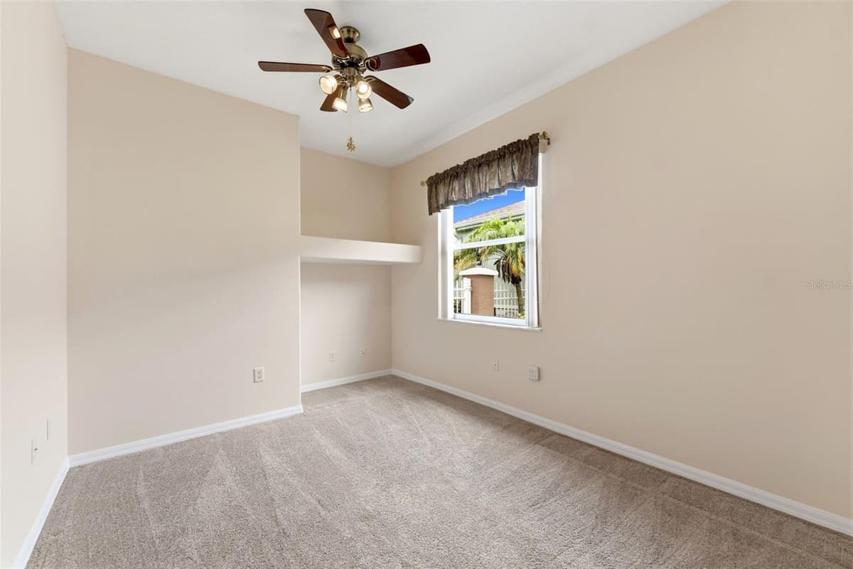 7606 BERNA LANE — photo 26 of 46