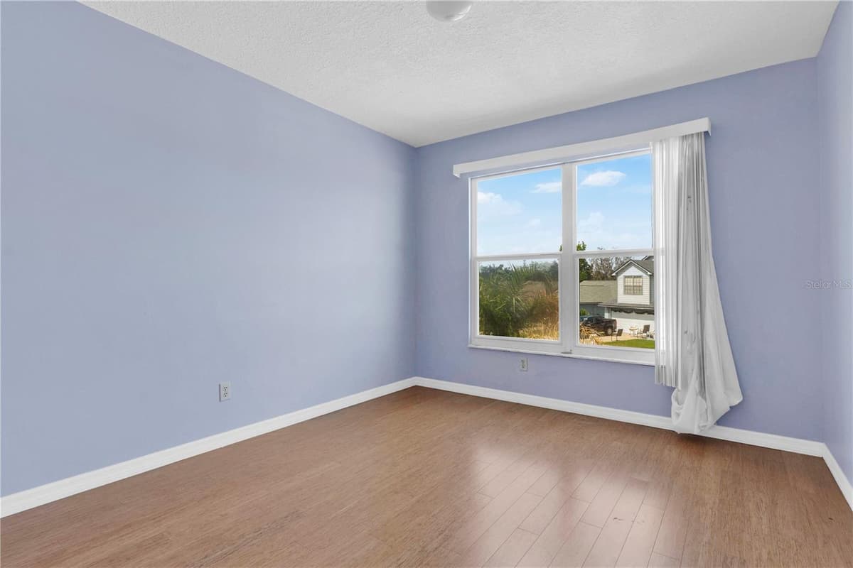 11842 ATLIN DRIVE — photo 15 of 28