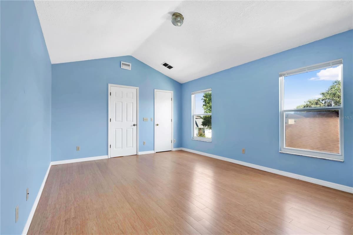 11842 ATLIN DRIVE — photo 11 of 28