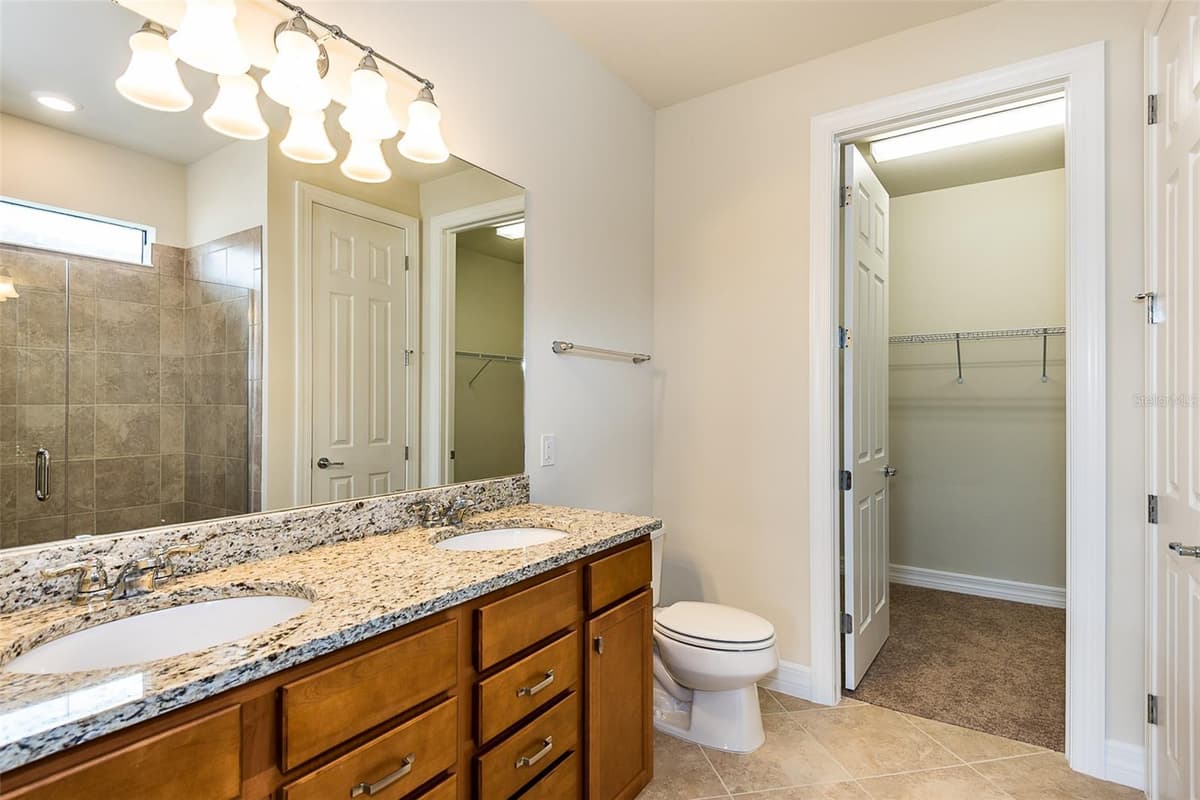 2558 SHERMAN OAK DRIVE — photo 20 of 38