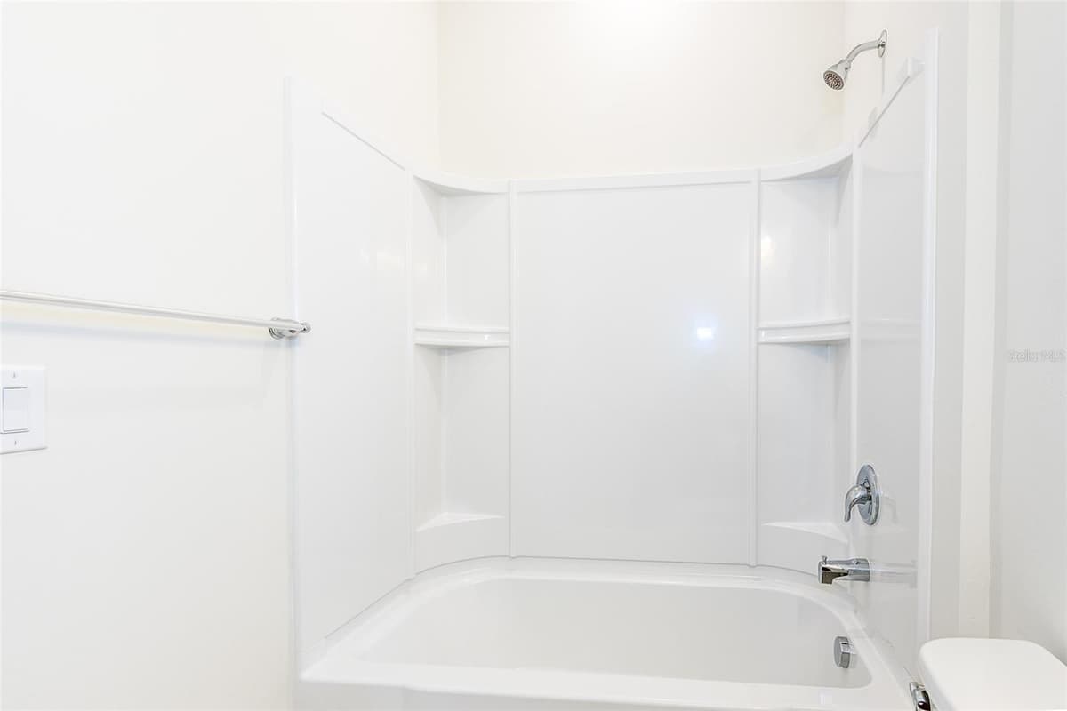 2558 SHERMAN OAK DRIVE — photo 9 of 38