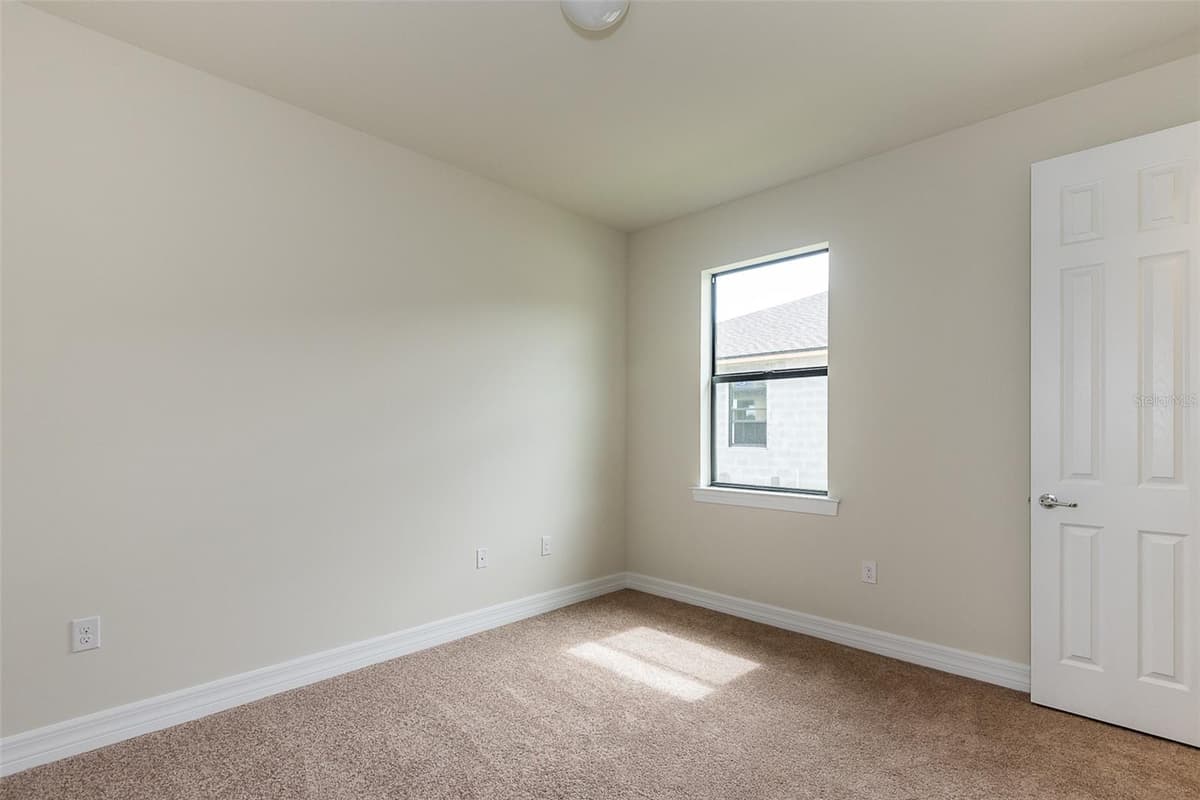 2558 SHERMAN OAK DRIVE — photo 10 of 38