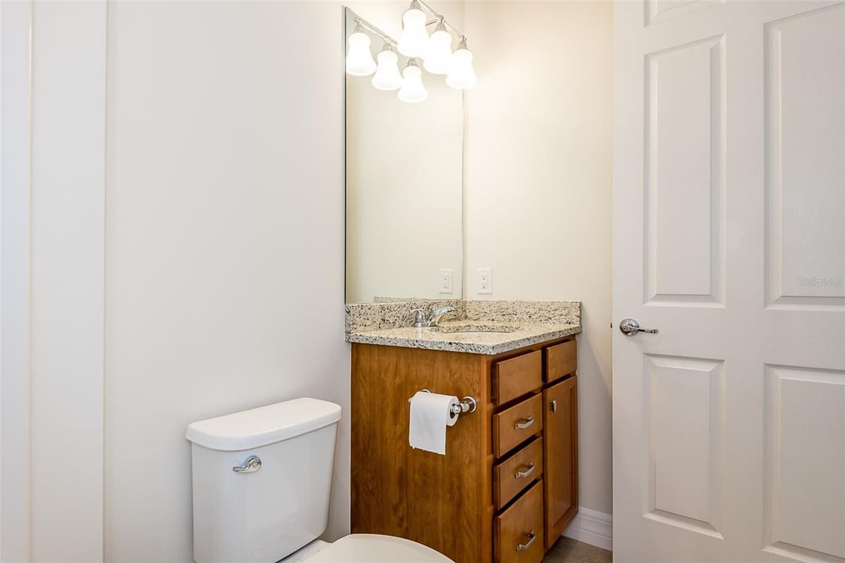 2558 SHERMAN OAK DRIVE — photo 8 of 38