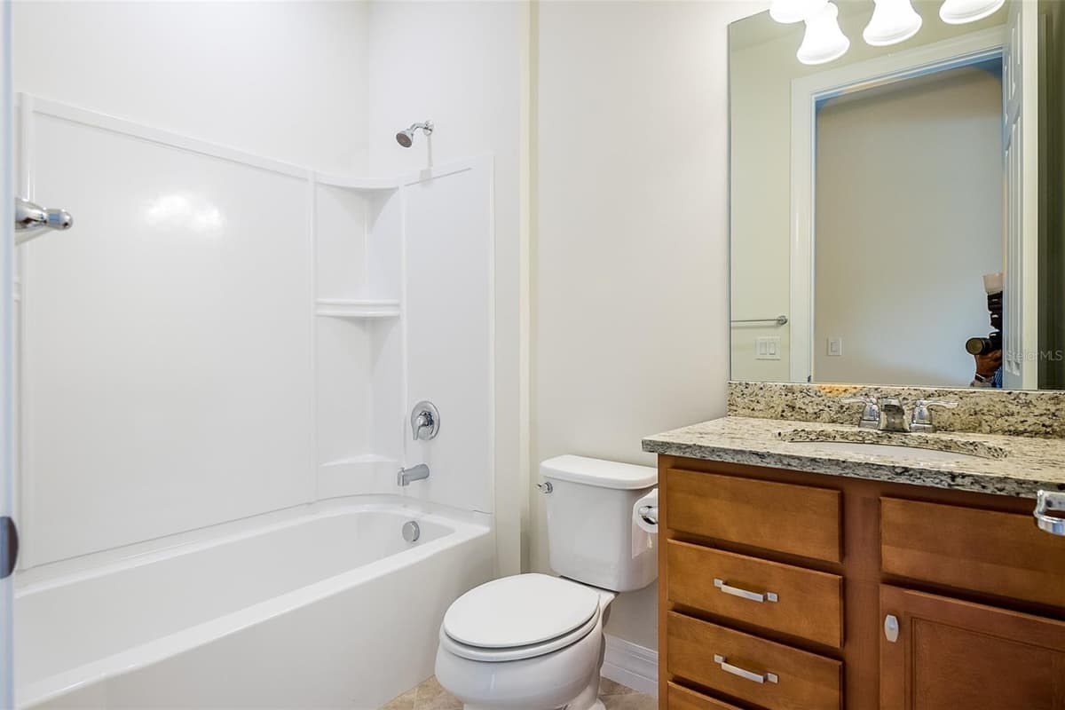 2558 SHERMAN OAK DRIVE — photo 7 of 38