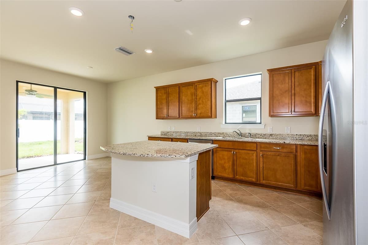 2558 SHERMAN OAK DRIVE — photo 29 of 38