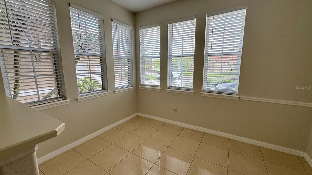 1705 SAINT TROPEZ COURT — photo 4 of 18