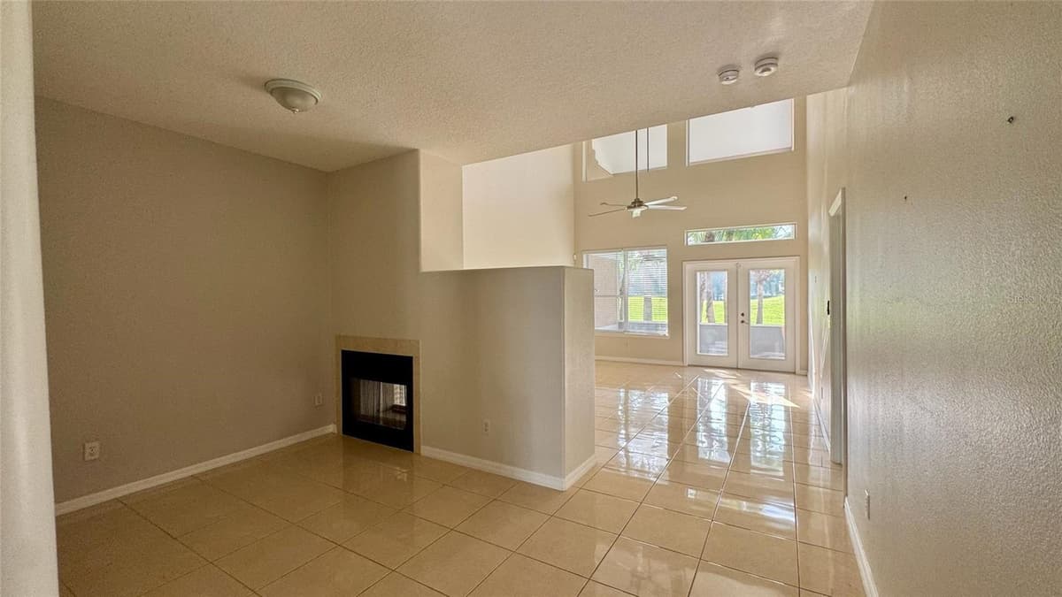 1705 SAINT TROPEZ COURT — photo 8 of 18
