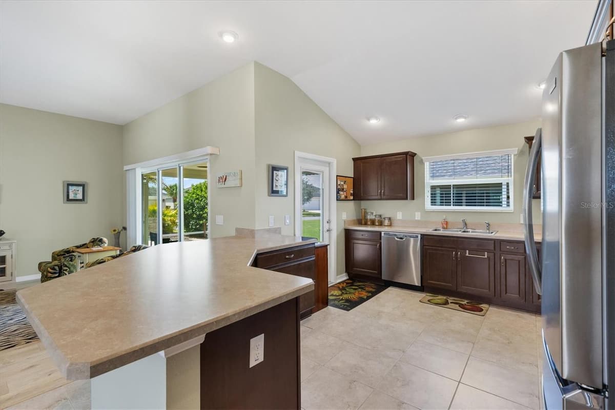 3602 PEPPERIDGE CIRCLE — photo 13 of 43