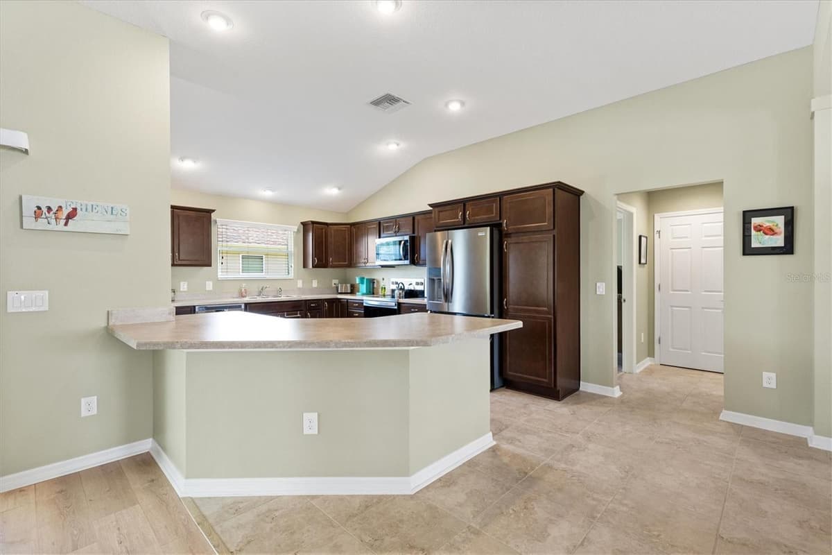 3602 PEPPERIDGE CIRCLE — photo 12 of 43