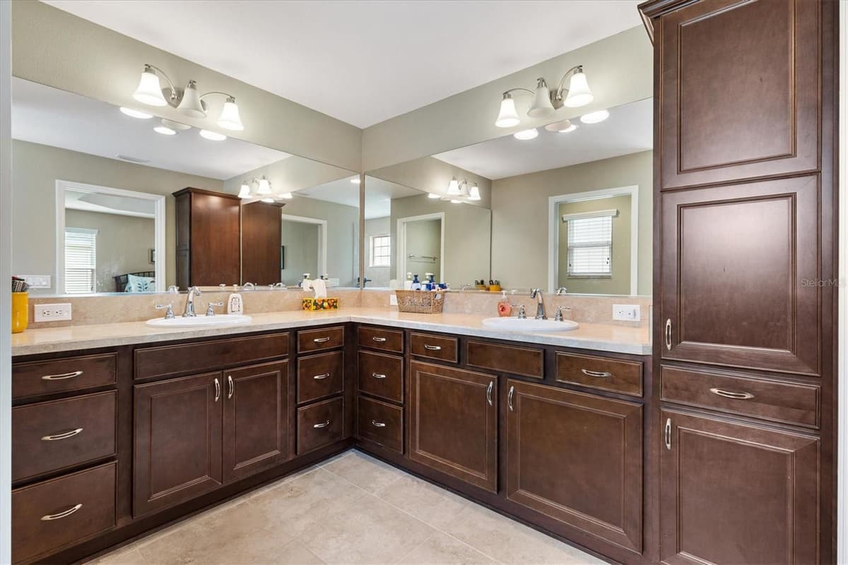 3602 PEPPERIDGE CIRCLE — photo 18 of 43