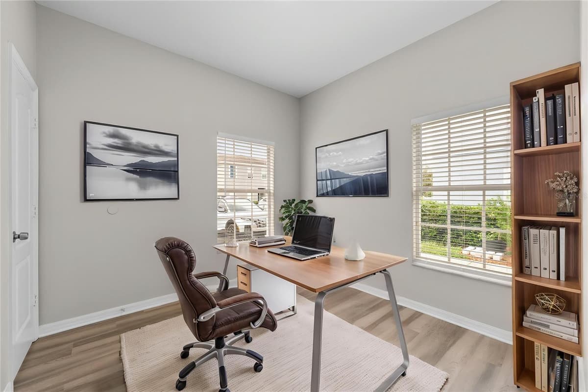 12948 KINGS CROSSING DRIVE — photo 19 of 46