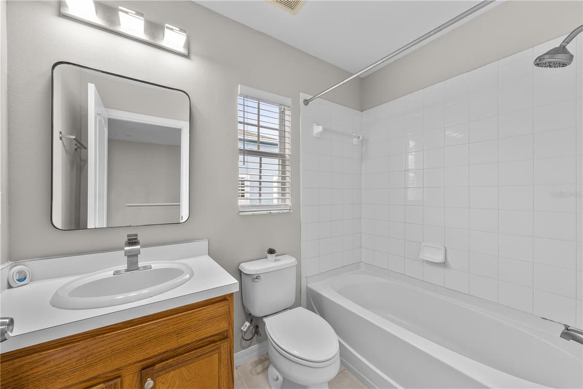 12948 KINGS CROSSING DRIVE — photo 33 of 46