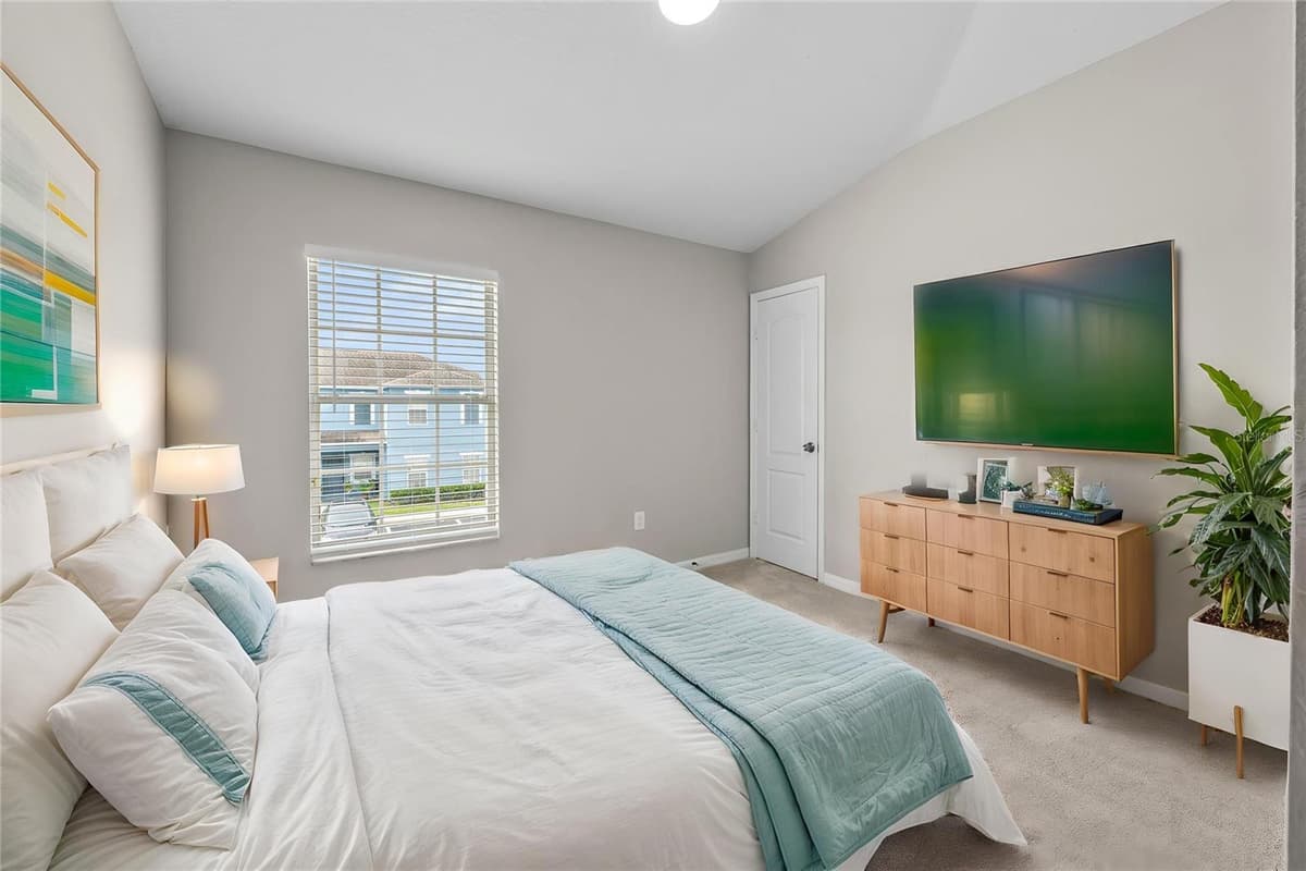 12948 KINGS CROSSING DRIVE — photo 35 of 46