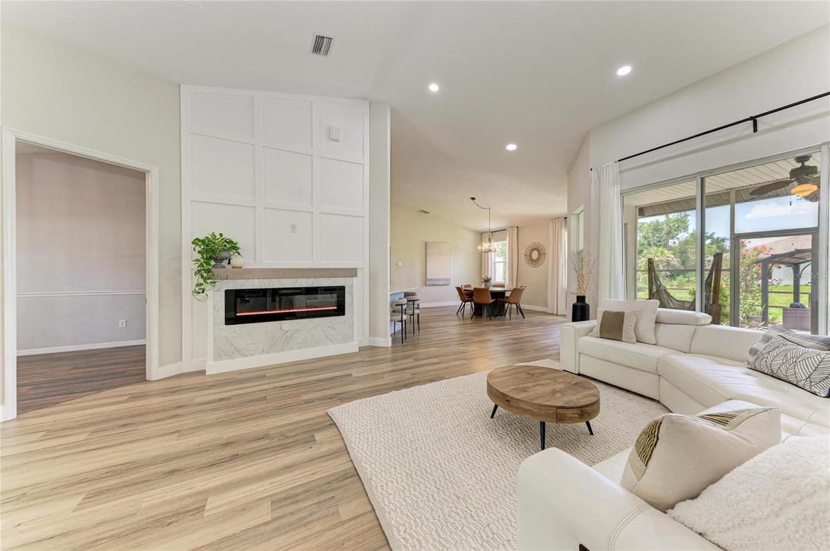 16352 CHICOPEE AVENUE — photo 9 of 66