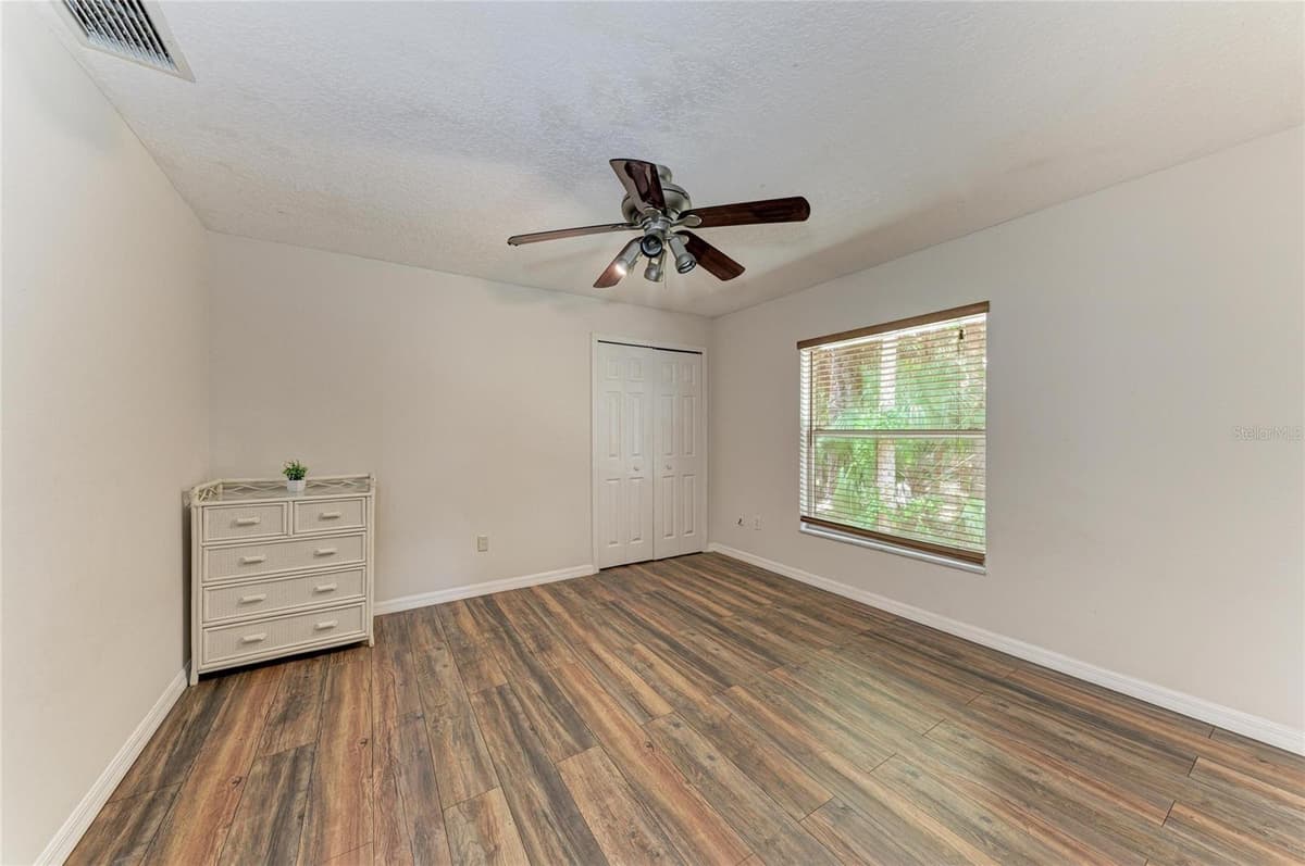 16352 CHICOPEE AVENUE — photo 42 of 66