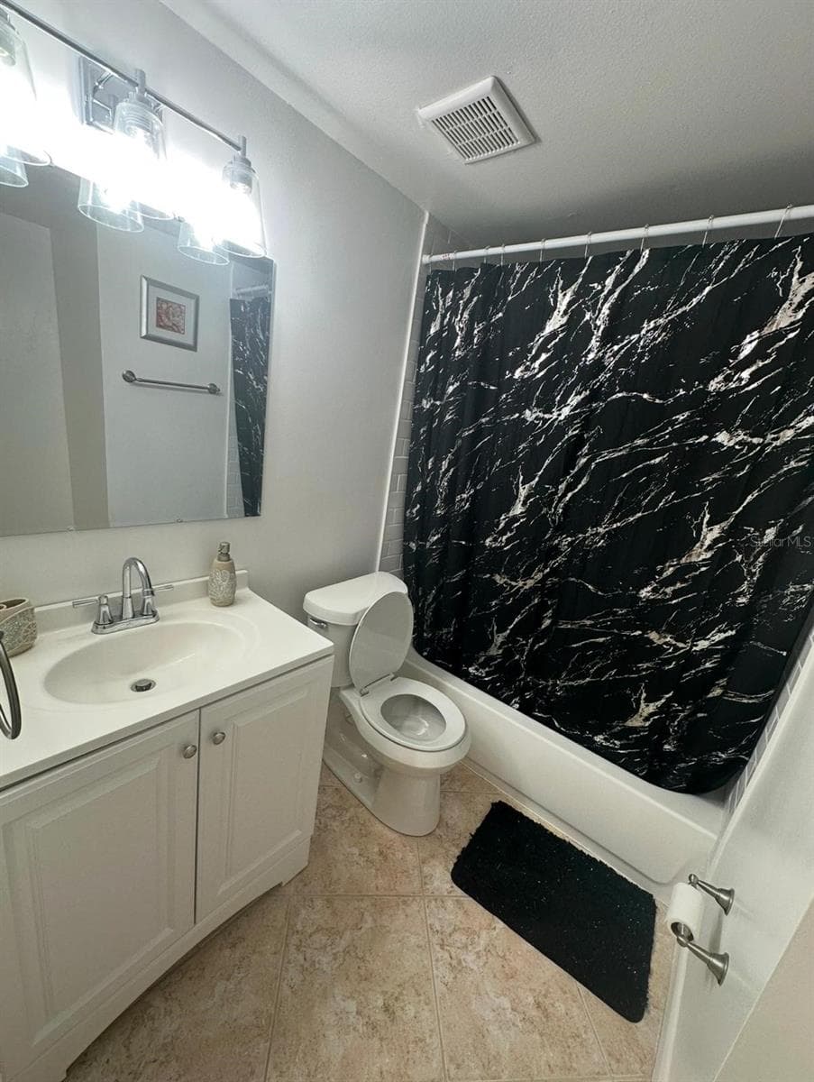 16004 SADDLE CREEK DRIVE — photo 10 of 26