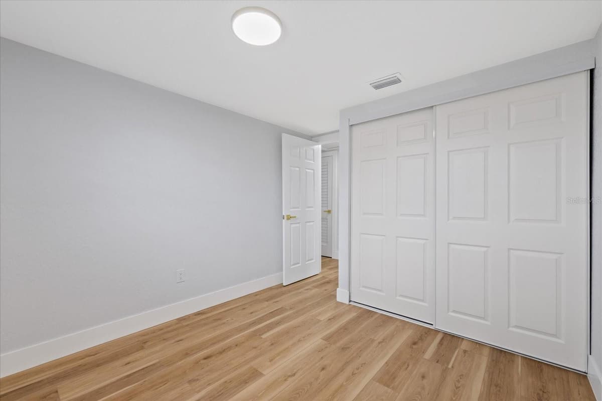 5824 THATCHER AVENUE — photo 35 of 51