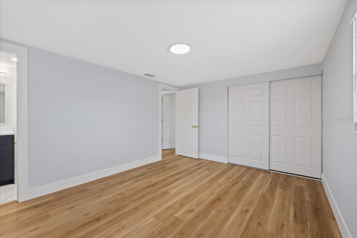 5824 THATCHER AVENUE — photo 37 of 51