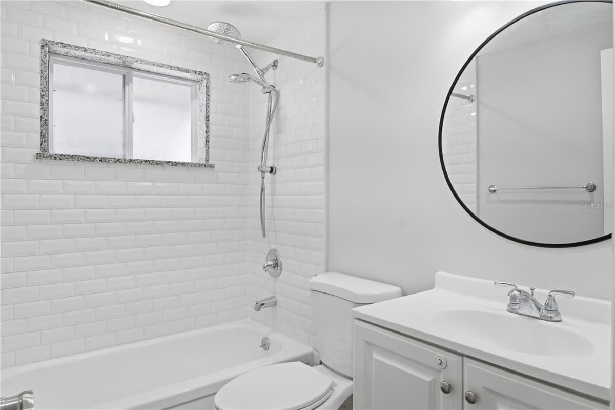 4810 GUARDIAN AVENUE — photo 13 of 37
