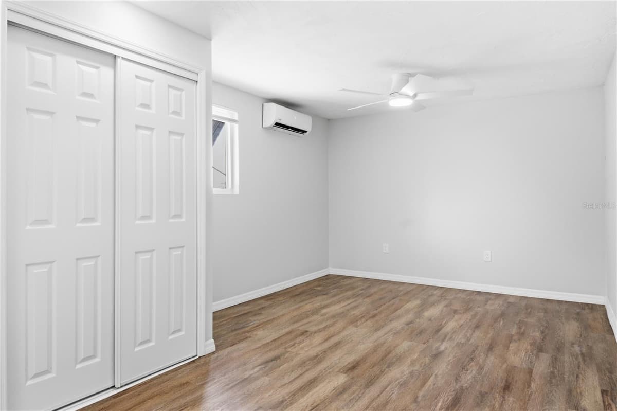 4810 GUARDIAN AVENUE — photo 30 of 37