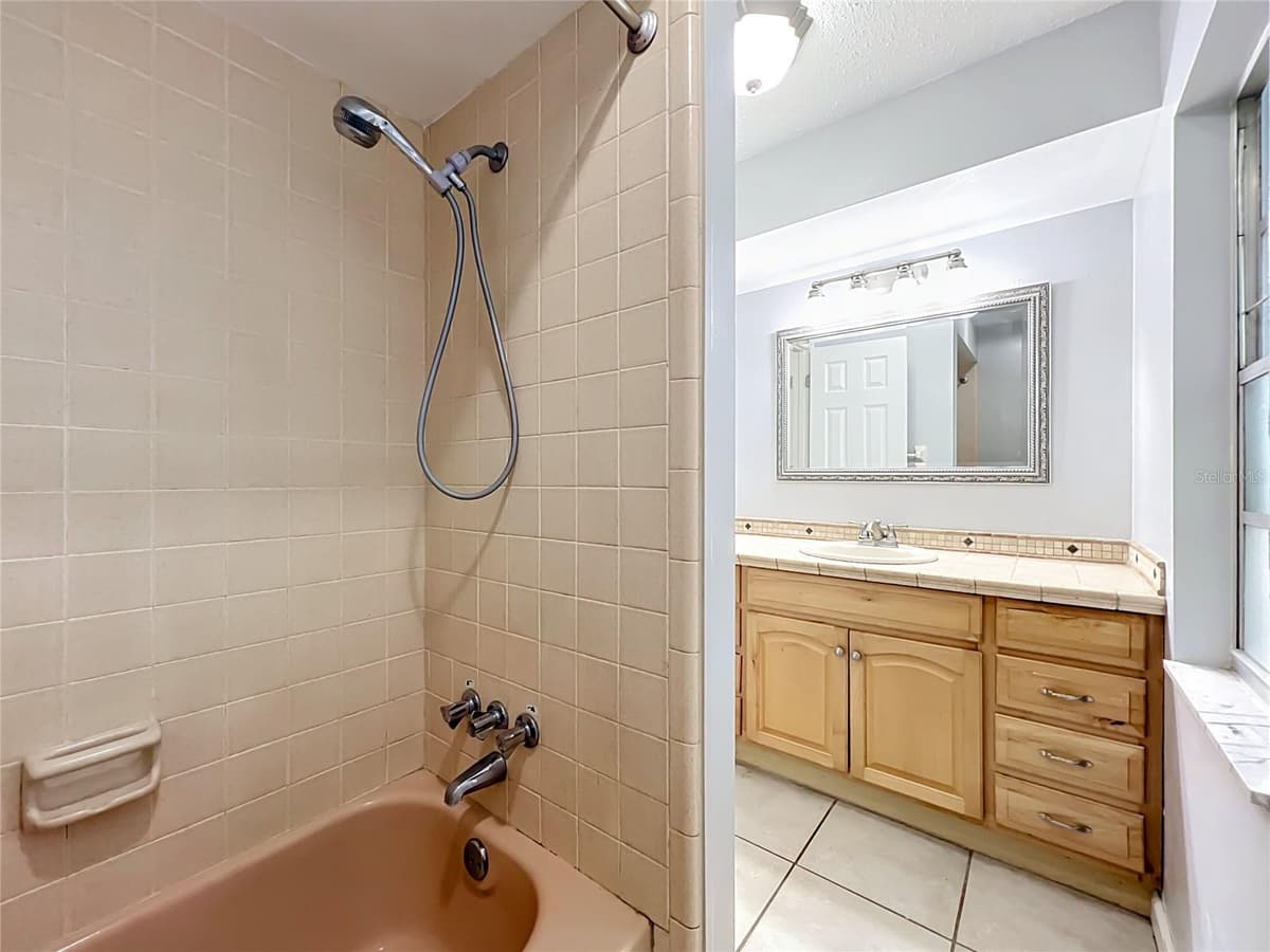 300 PINECREST ROAD — photo 40 of 75