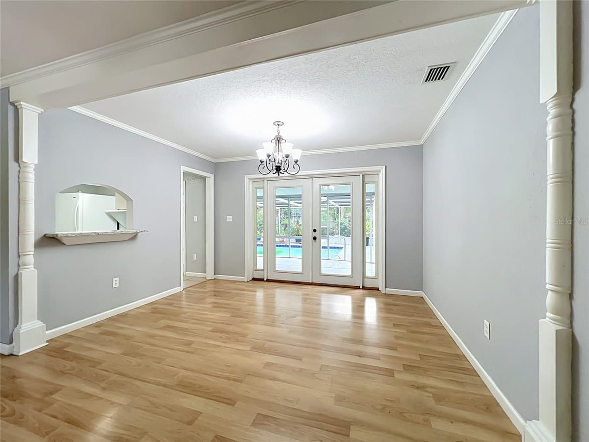 300 PINECREST ROAD — photo 15 of 75