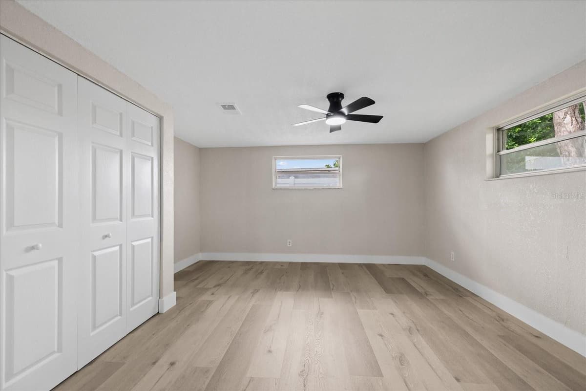 9401 GLEN MOOR LANE — photo 30 of 44