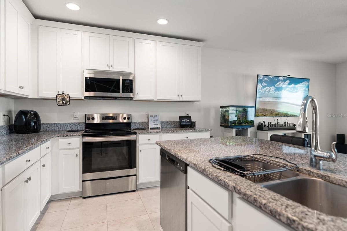 13120 CONQUISTADOR LOOP — photo 5 of 30