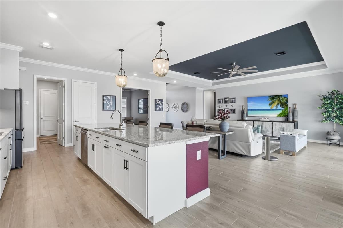 15357 RIVER BIRCH COURT — photo 14 of 80