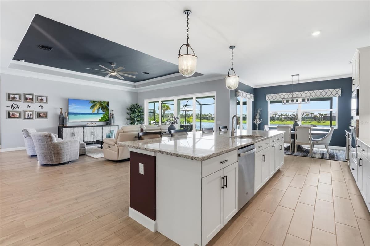 15357 RIVER BIRCH COURT — photo 13 of 80