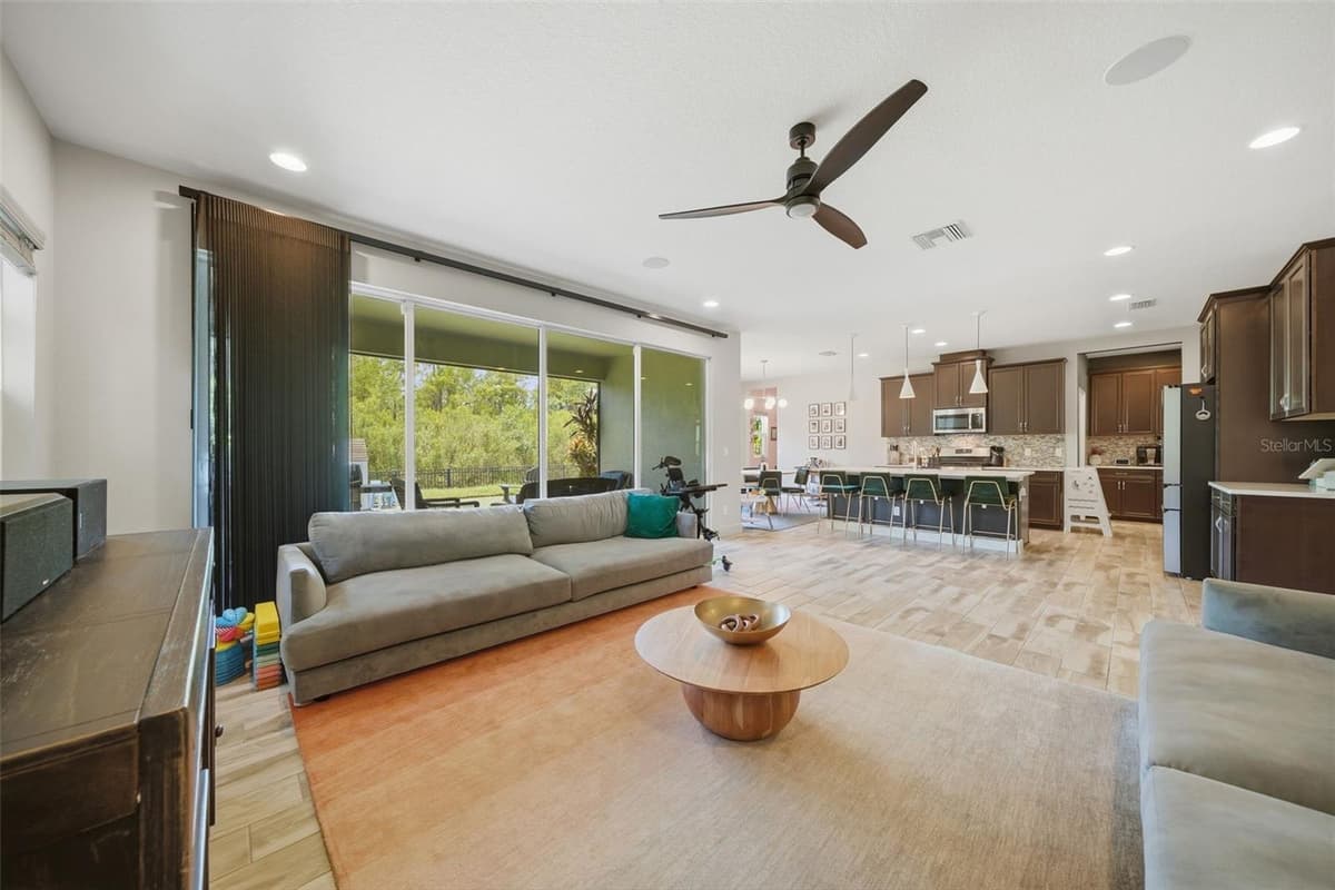 4801 BALLANTRAE BOULEVARD — photo 10 of 53