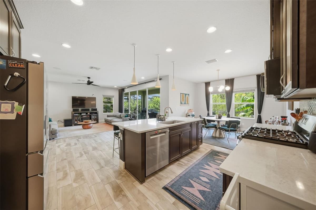 4801 BALLANTRAE BOULEVARD — photo 20 of 53