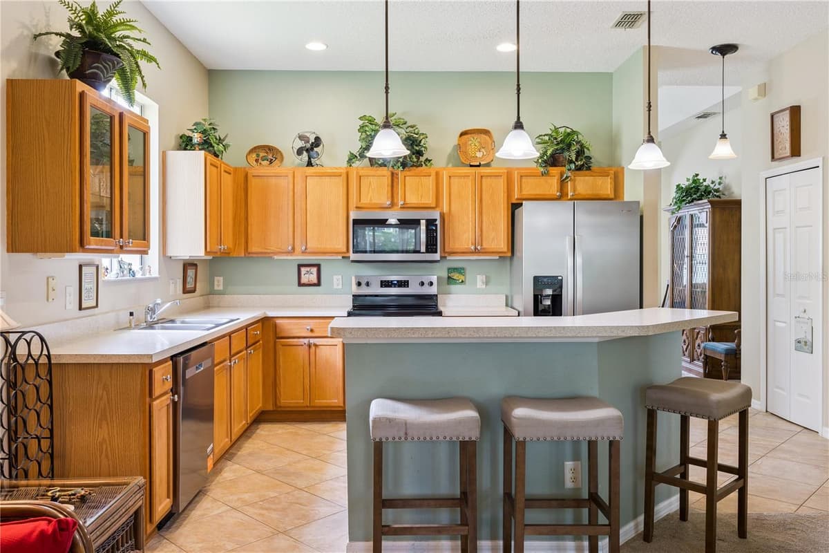 24403 AMBERLEAF COURT — photo 7 of 28