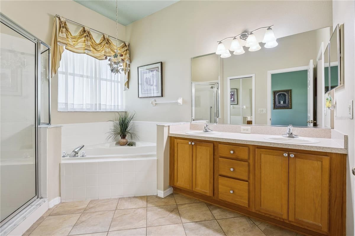 24403 AMBERLEAF COURT — photo 15 of 28