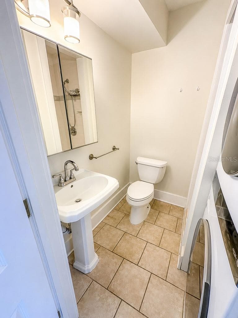 2244 4TH AVENUE — photo 32 of 48