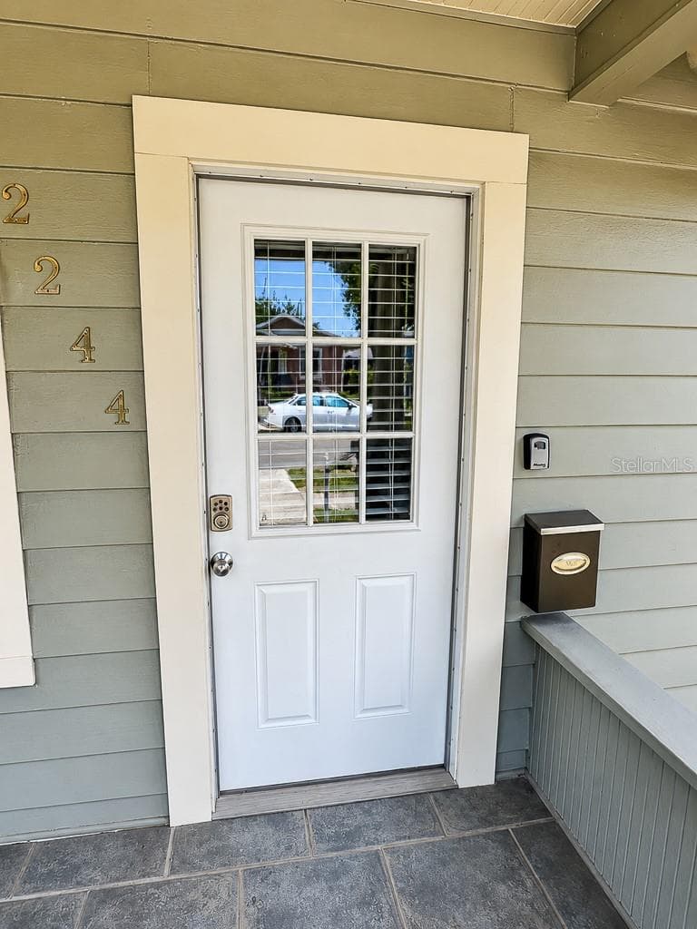 2244 4TH AVENUE — photo 9 of 48