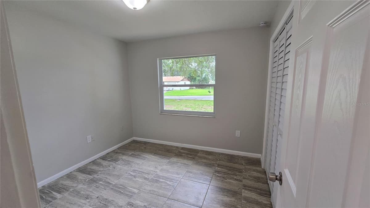 115 PADGETT PLACE — photo 17 of 46