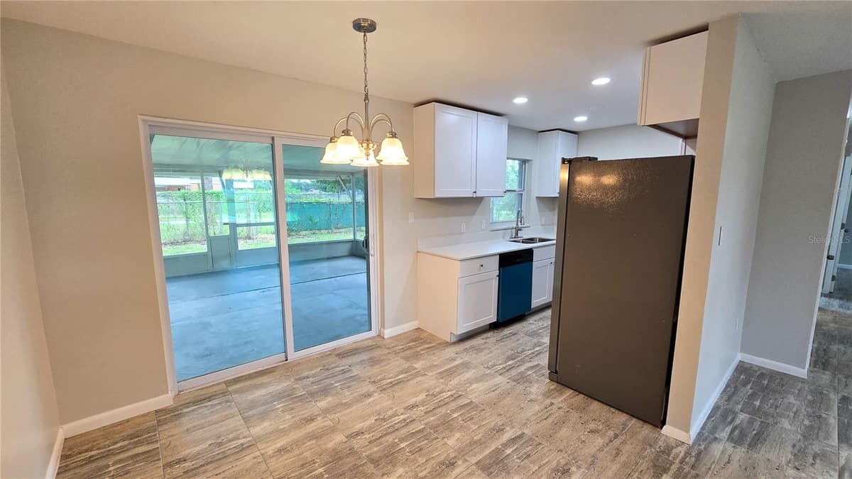 115 PADGETT PLACE — photo 7 of 46